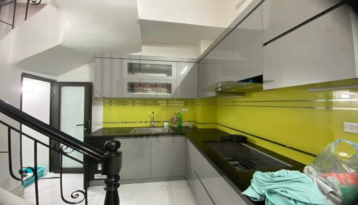 CHO THUÊ NHÀ KINH DOANH PHỐ ĐẠI LA 4 TẦNG, 30M2, 2 NGỦ, 3 WC, 10 TRIỆU - NGÕ Ô TÔ